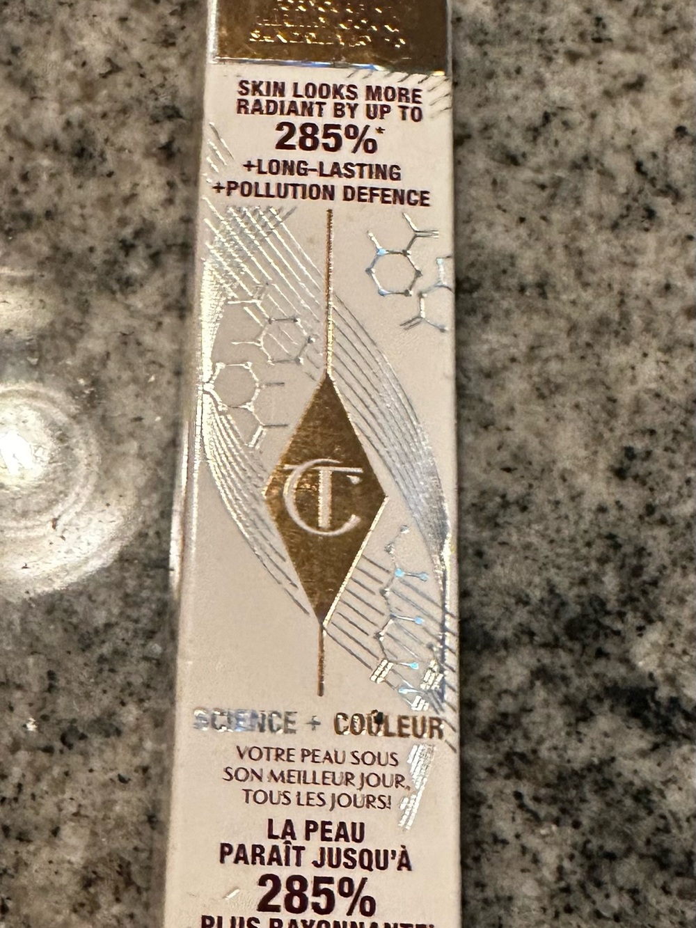 Charlotte Tilbury Foundation Box in White and Gold